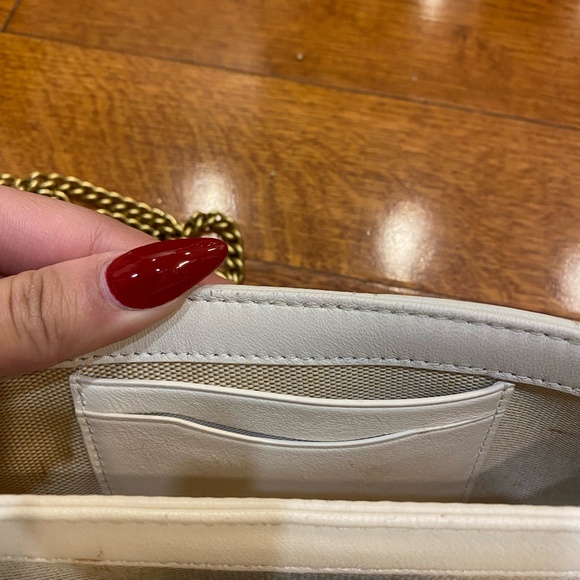 Tabby Crossbody Wristlet With Pillow Quilting - Picture 8 of 15